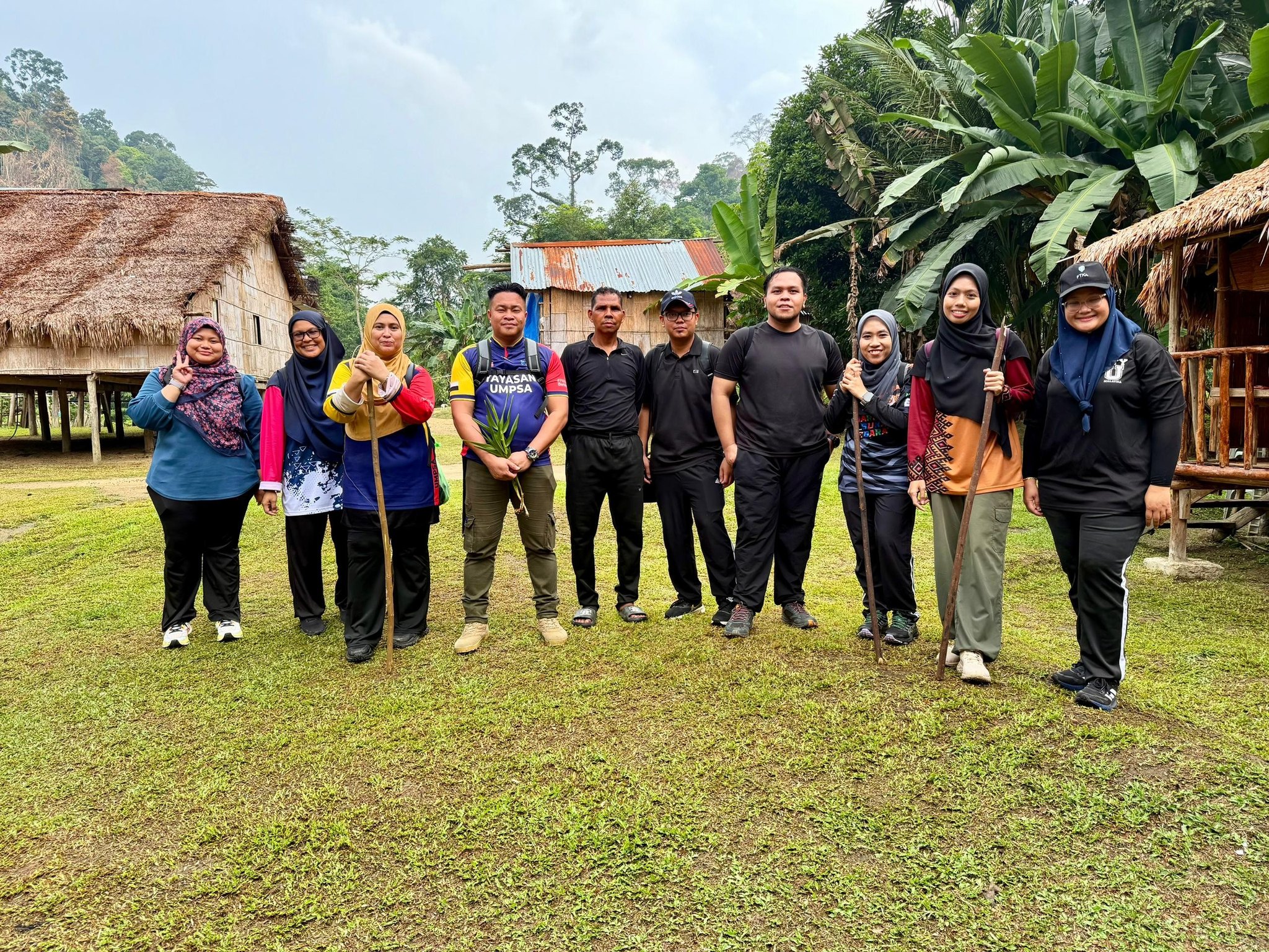 SIRI 1: INISIATIF KAMPUNG ANGKAT MADANI UMPSA DI KOA CHENAN CHERAH BARU